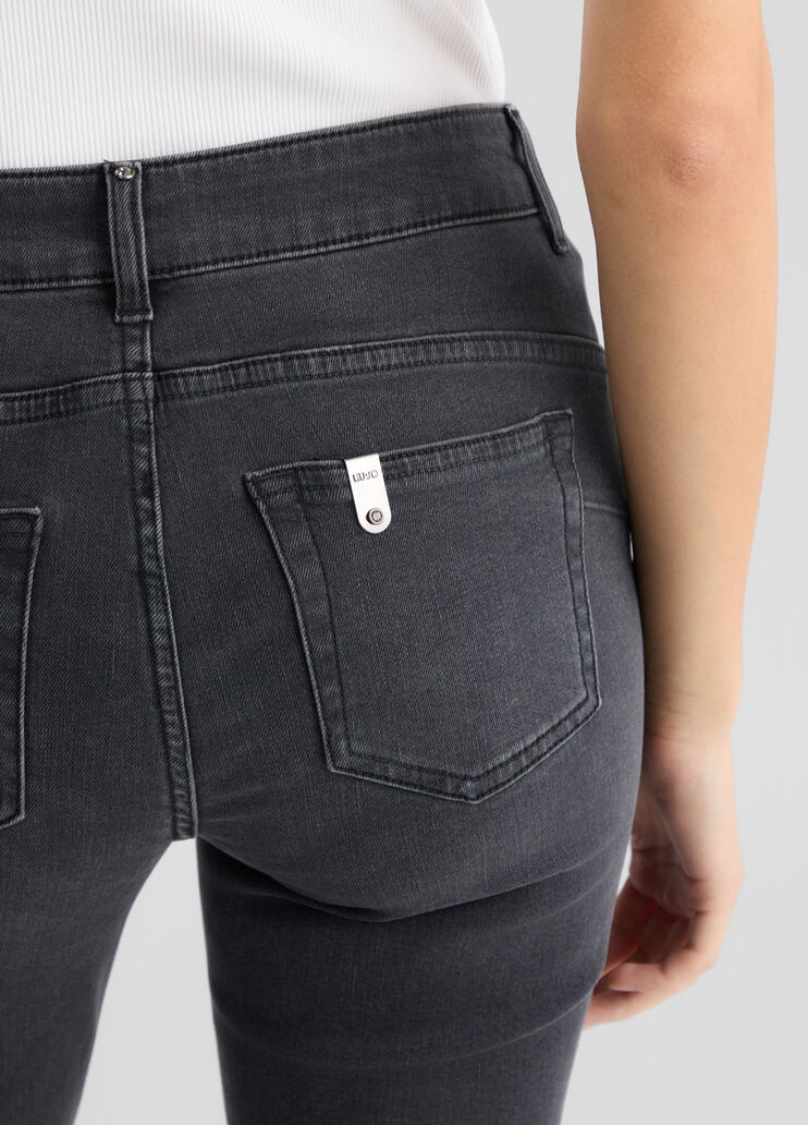 Grey skinny jeans with rhinestones