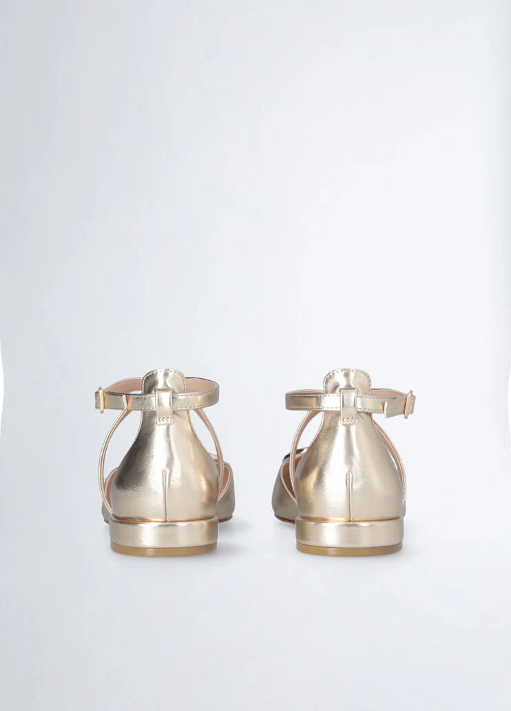 Ballet flats with maxi-logo