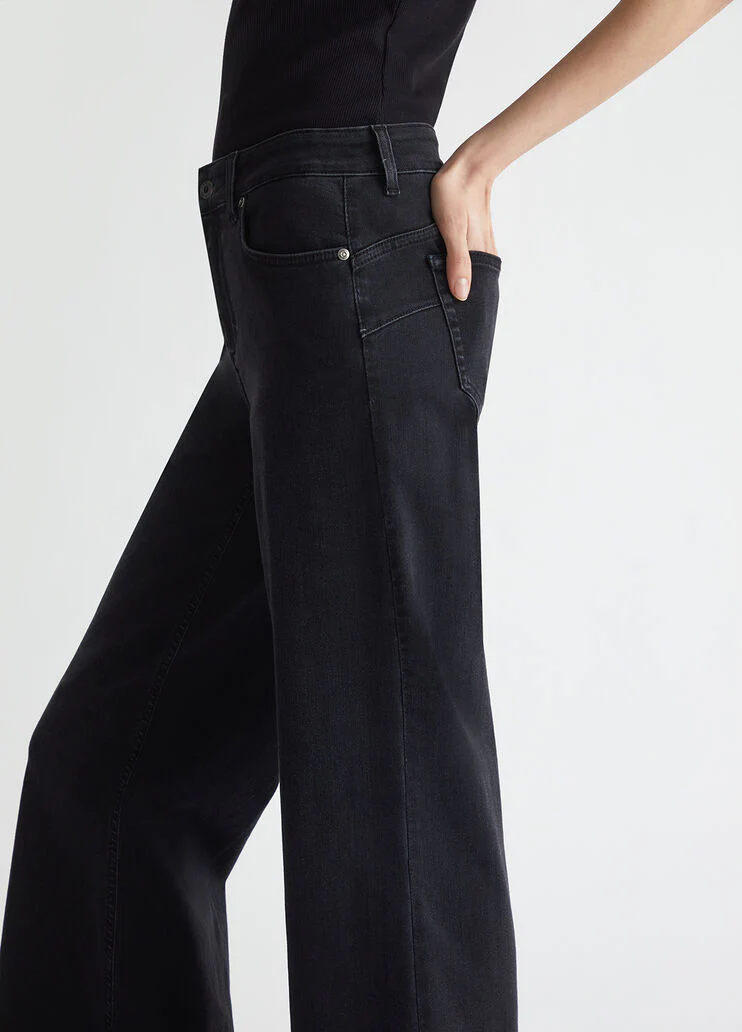 High-rise flared jeans