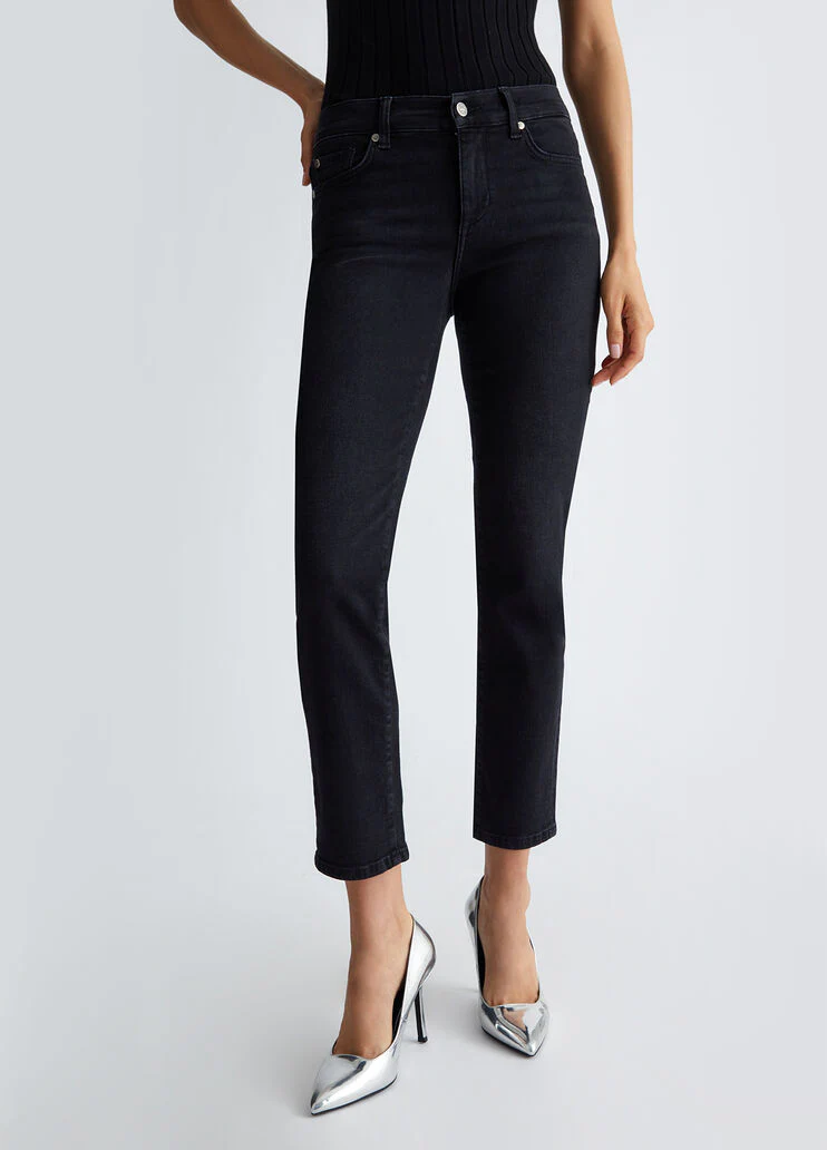 Stretch slim-fit jeans
