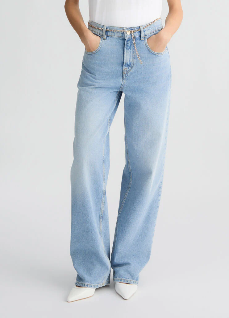 High-waisted straight-leg jeans