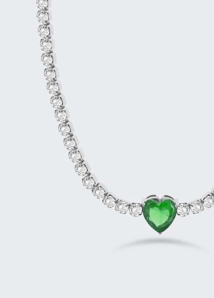 Necklace with jewel heart