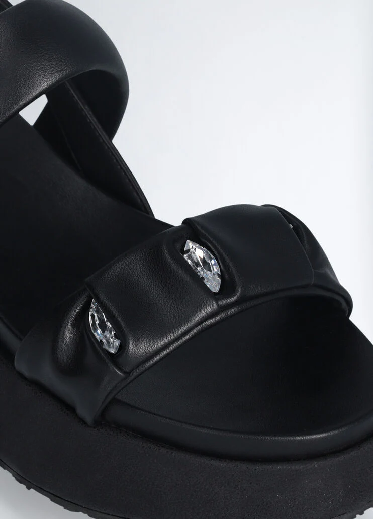 Platform sandals with jewel stones