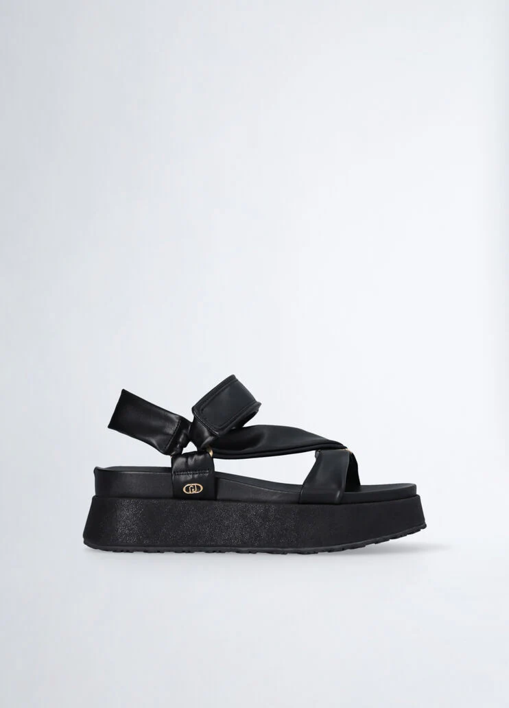 Platform sandals