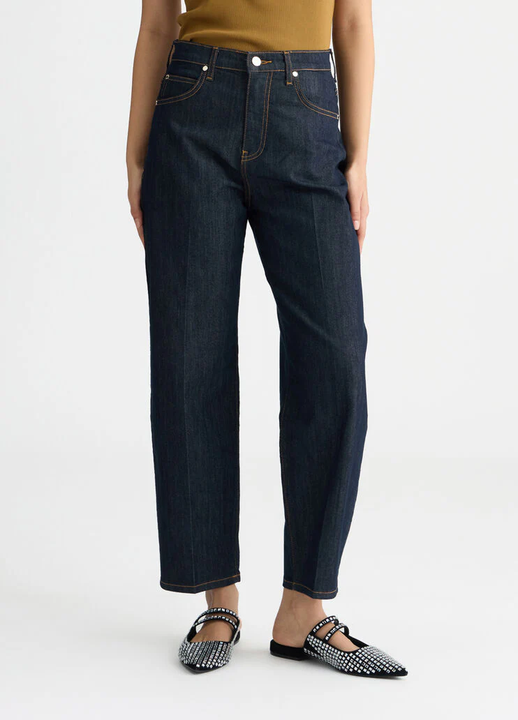 Carrot-fit high-rise jeans
