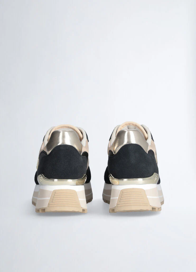 Platform sneakers with floral embroidery