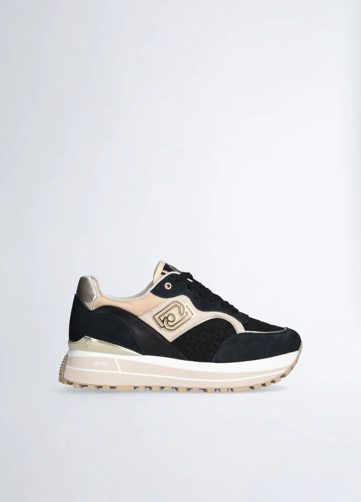 Platform sneakers with floral embroidery