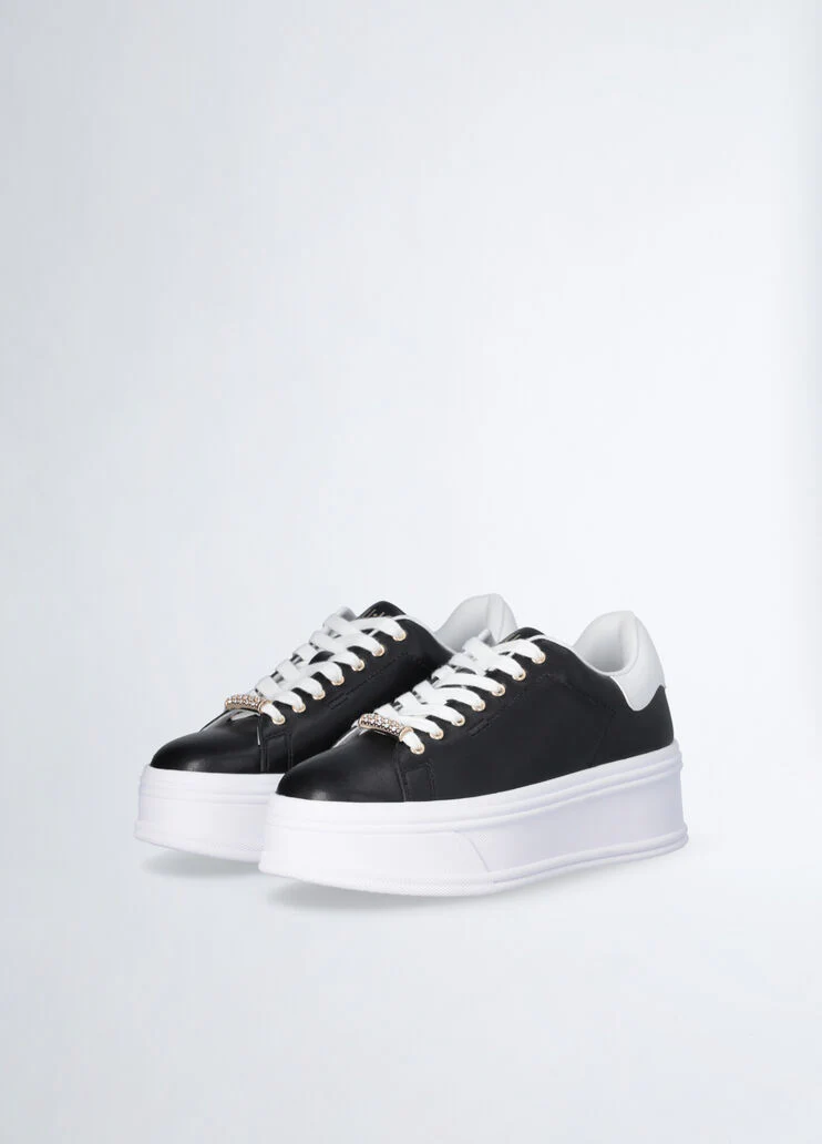 Black leather platform sneakers
