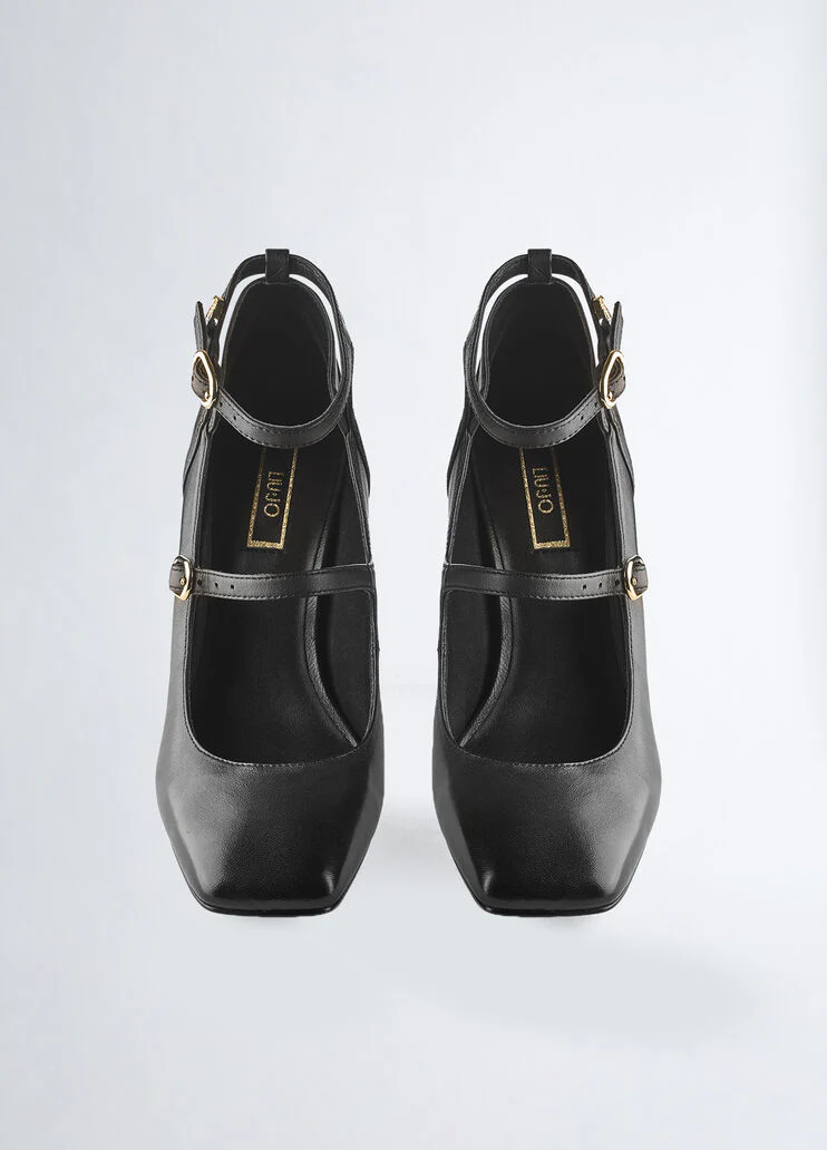 Black two-piece court shoes