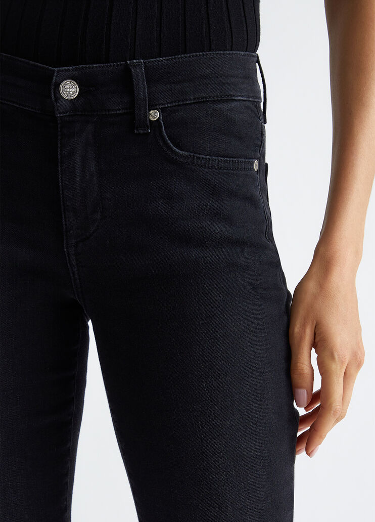 Stretch slim-fit jeans