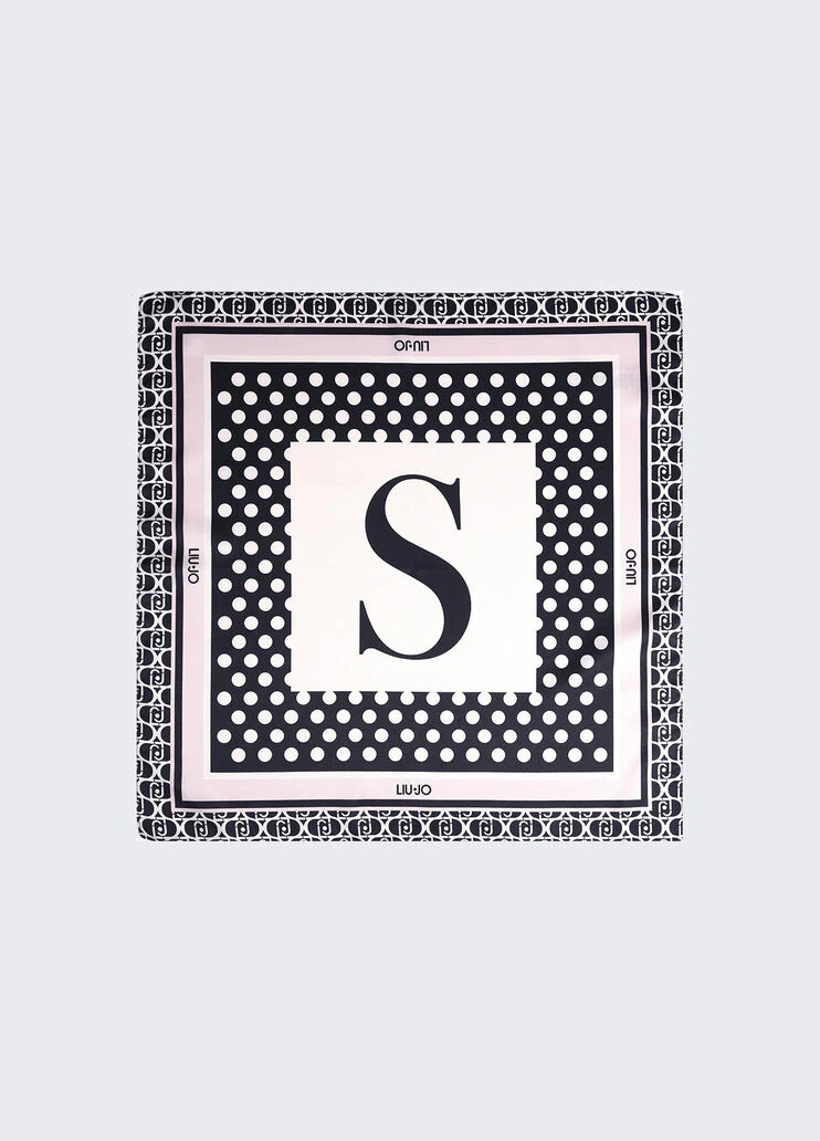 Black letter S foulard