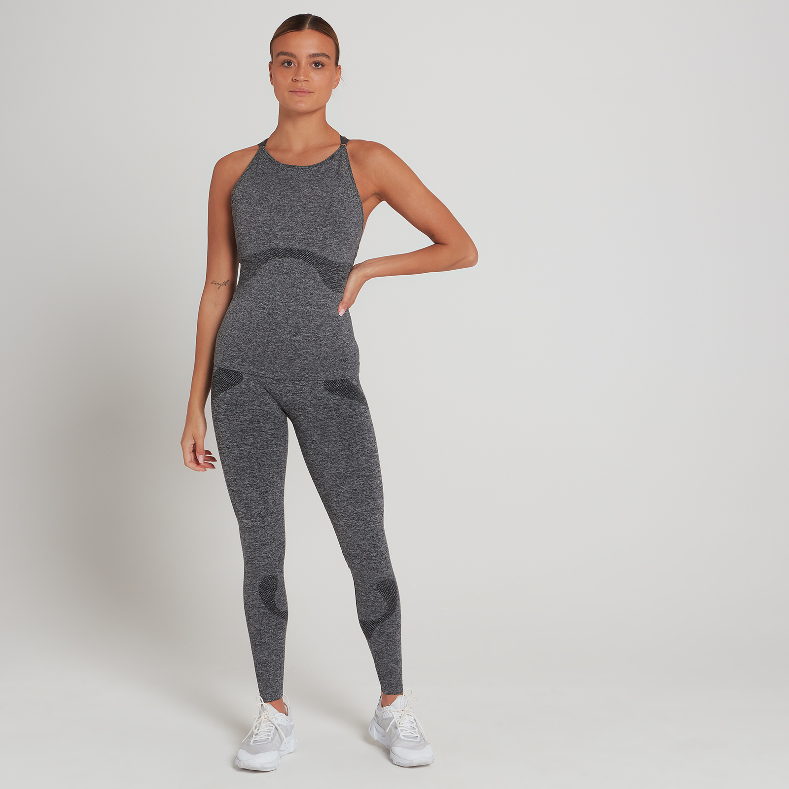 MP Women's Dynamic Training Seamless Vest - Washed Black