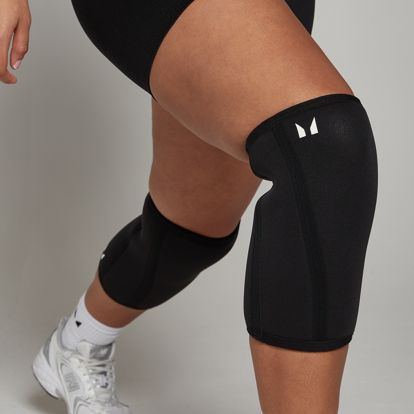 MP Unisex Training Knee Sleeve Pair - Black