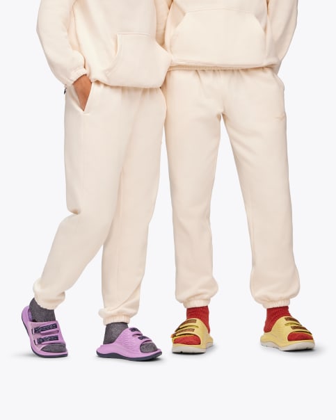 All Gender HOKA Essential Jogger