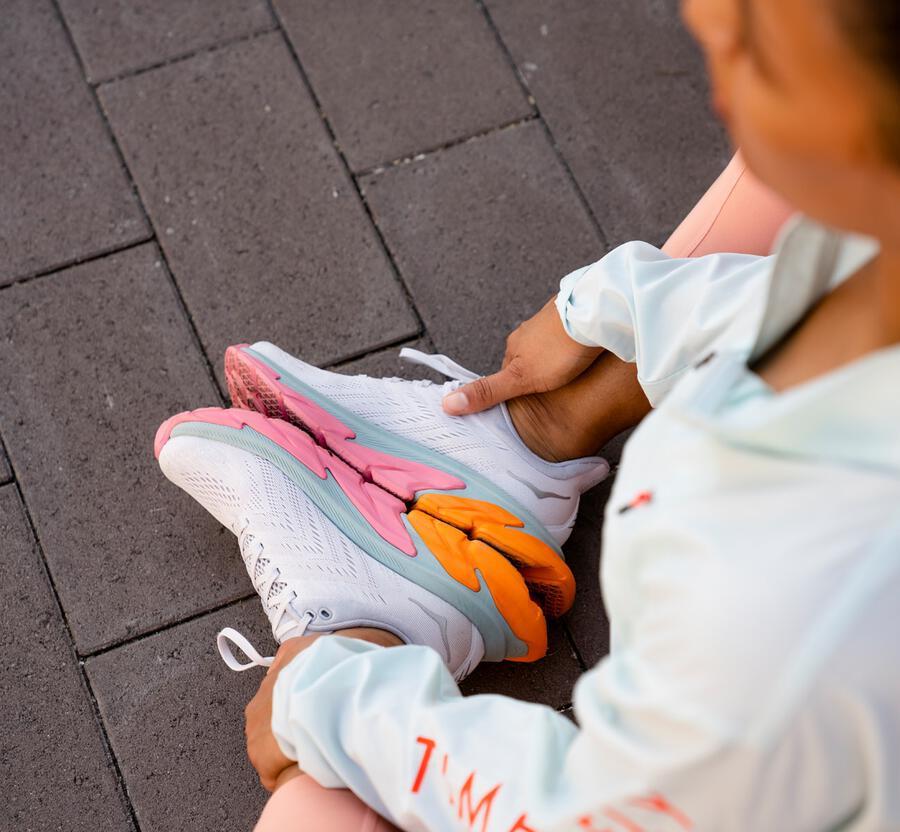 Women's Clifton Edge