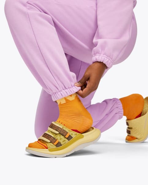 All Gender HOKA Essential Jogger