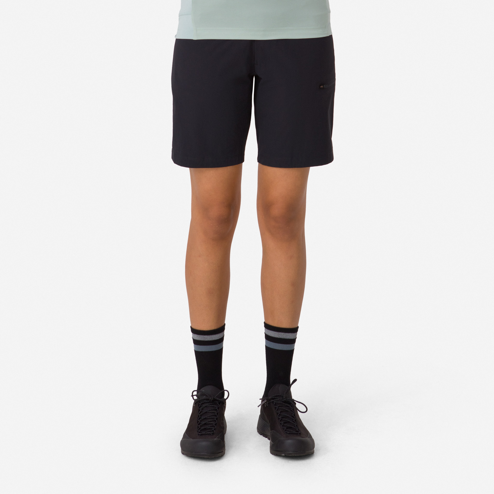 Women's Explore Shorts