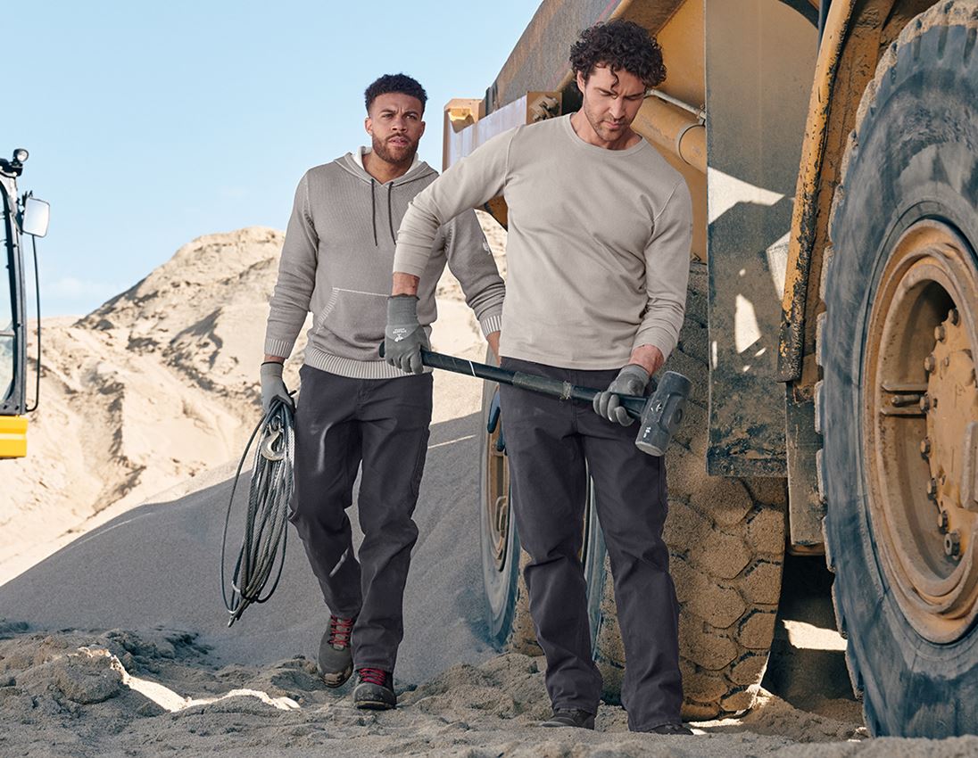 Strickpullover e.s.iconic