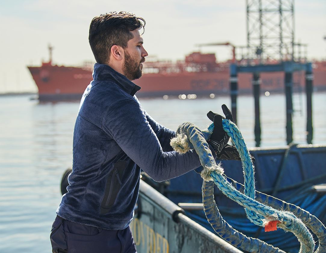 e.s. Troyer Highloft