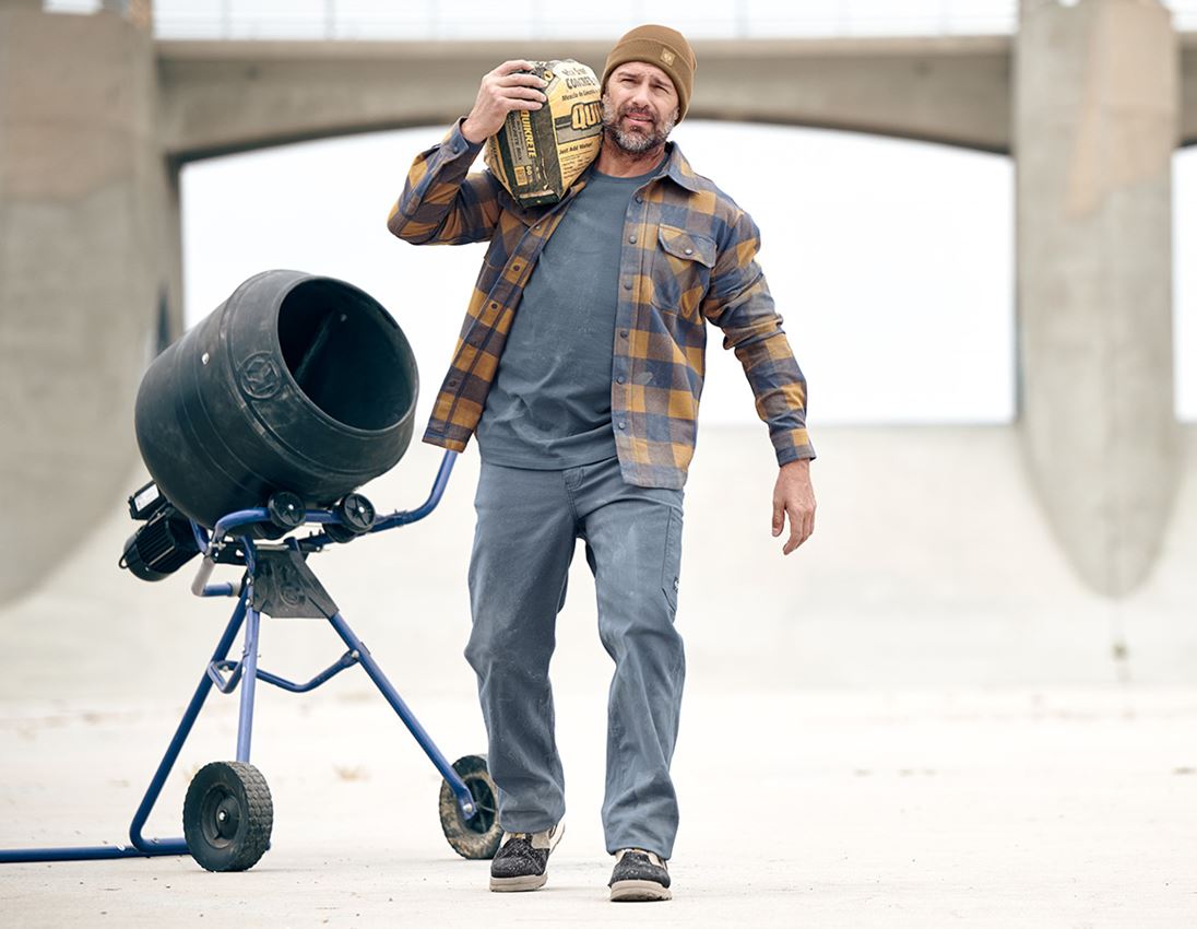 T-Shirt heavy e.s.iconic