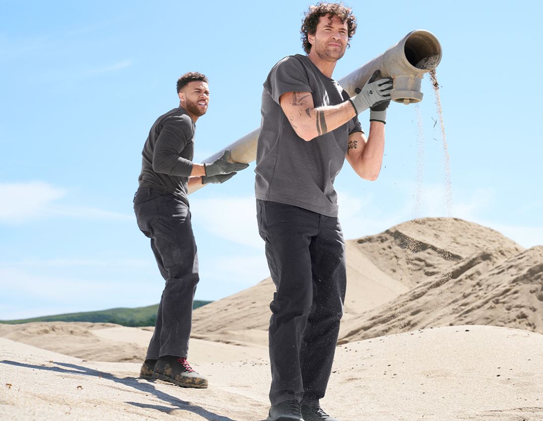 T-Shirt heavy e.s.iconic