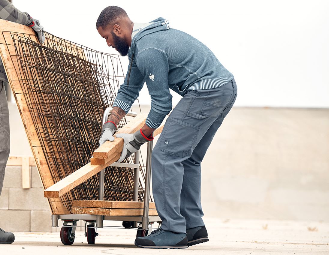 Strickhoody e.s.iconic