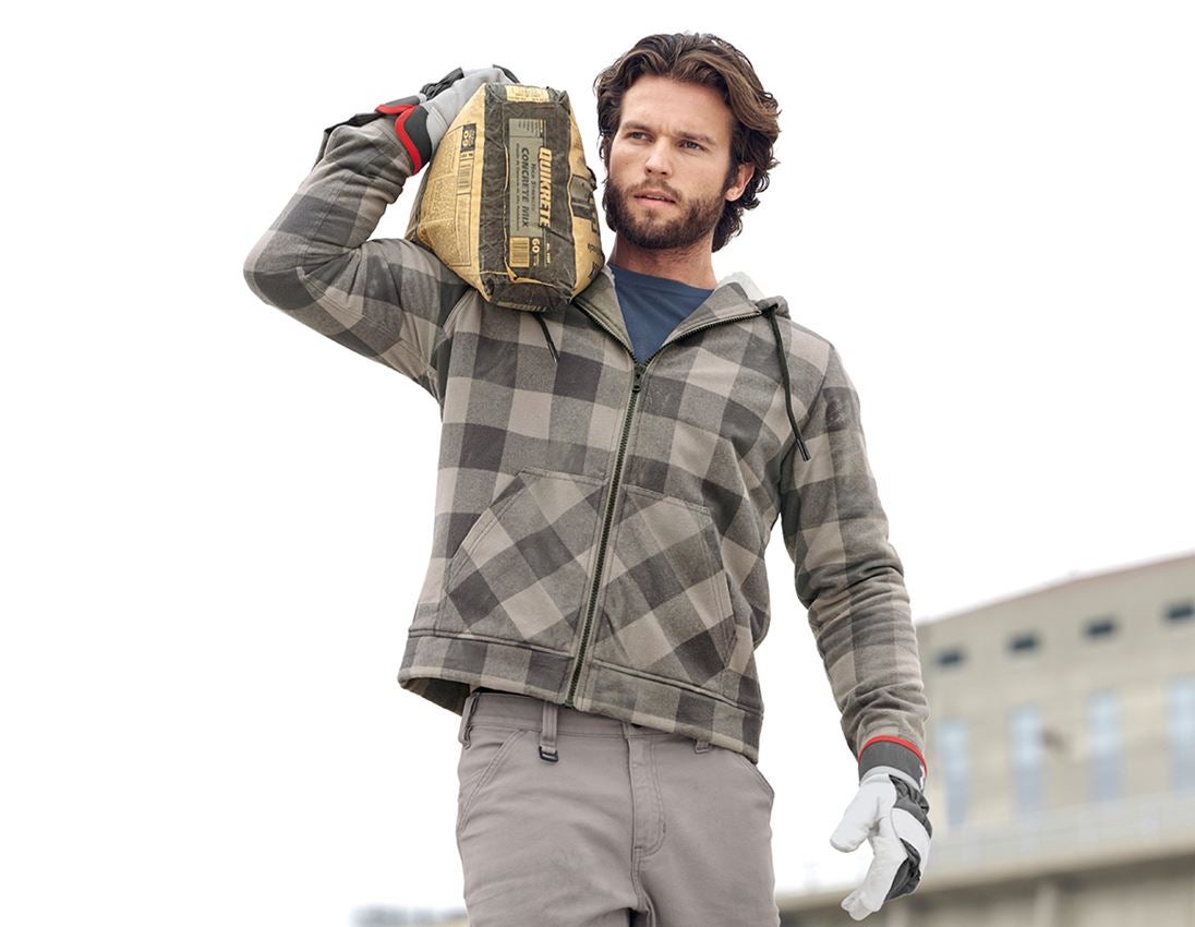 Karo-Kapuzenjacke e.s.iconic