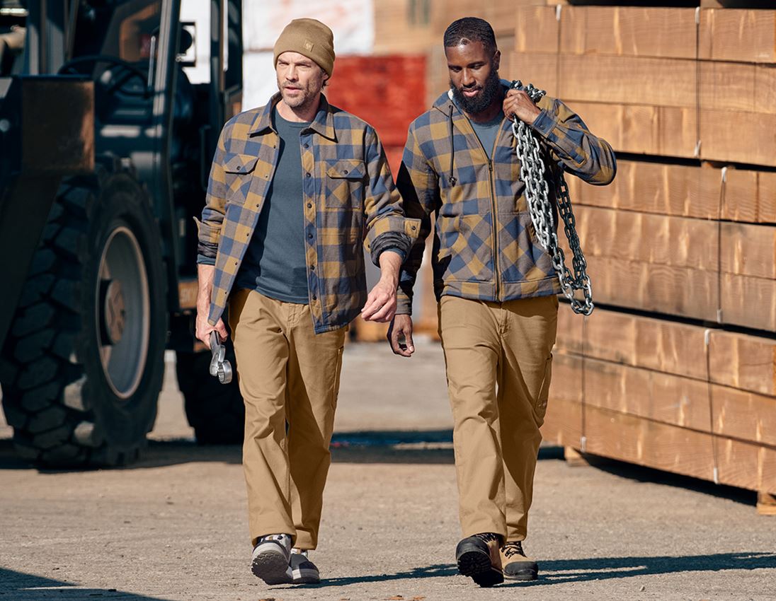 Strickpullover e.s.iconic