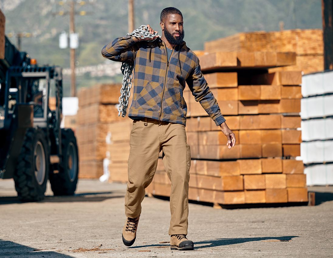 Karo-Kapuzenjacke e.s.iconic