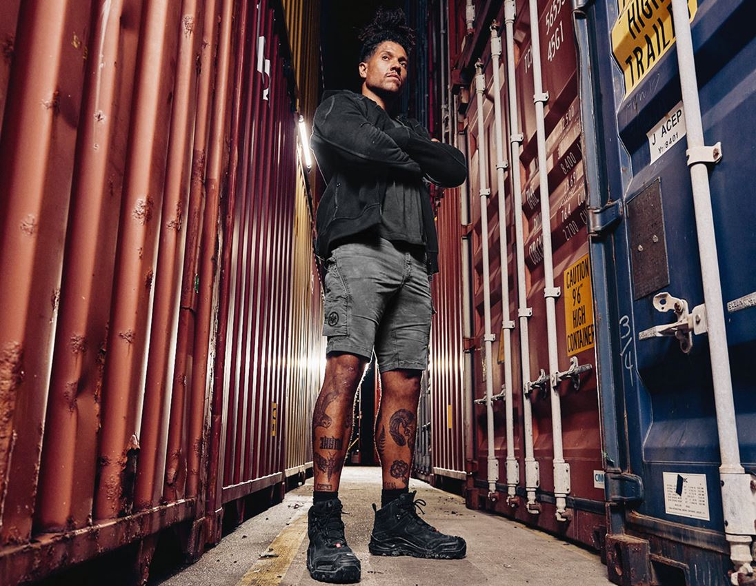 Eintracht Shorts Dye