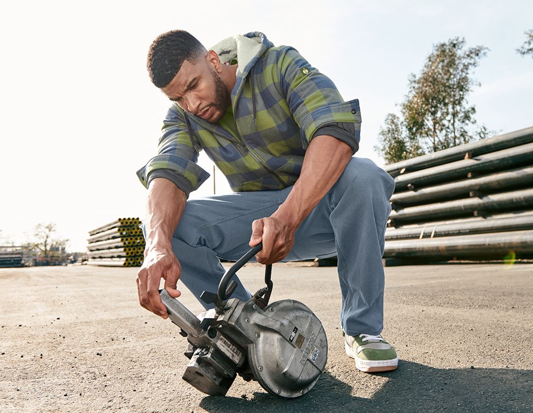 Karo-Kapuzenjacke e.s.iconic