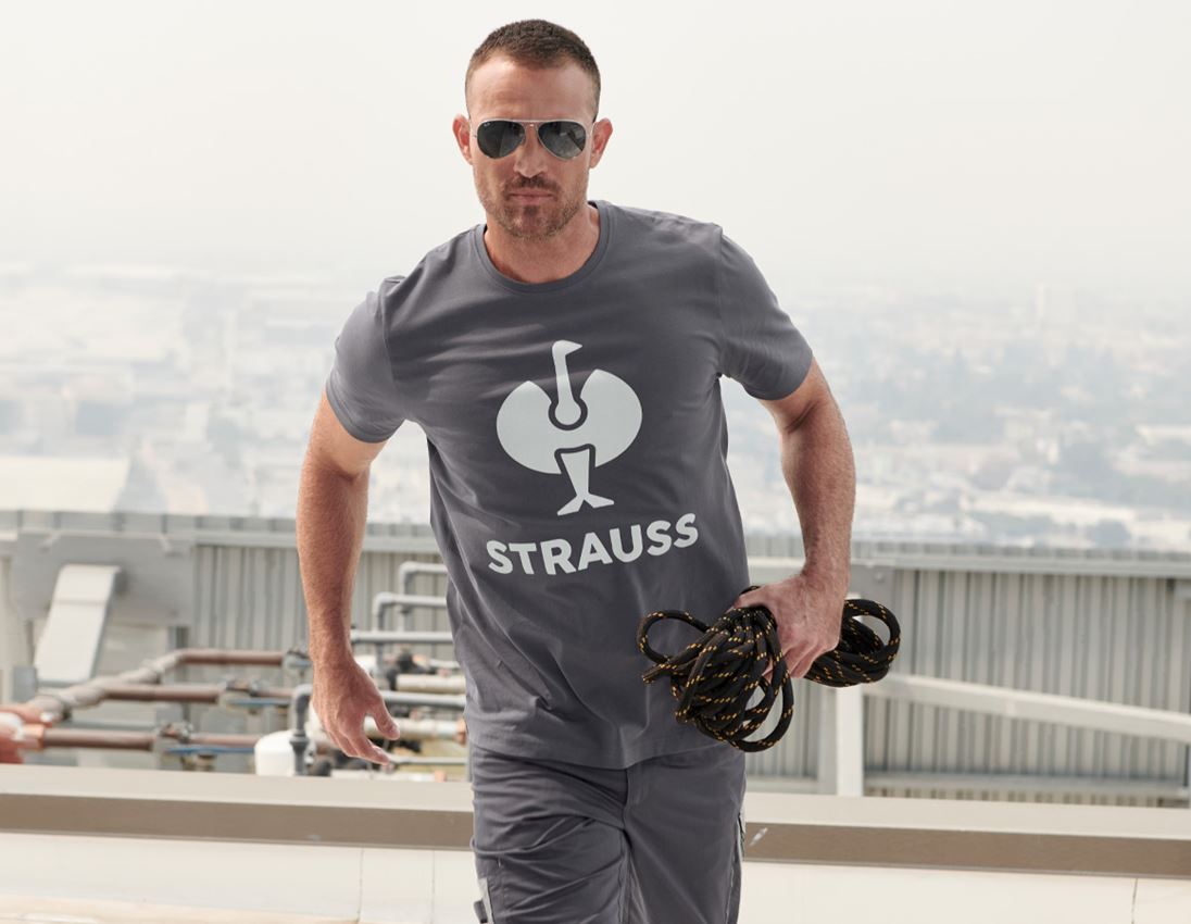 T-Shirt e.s.concrete