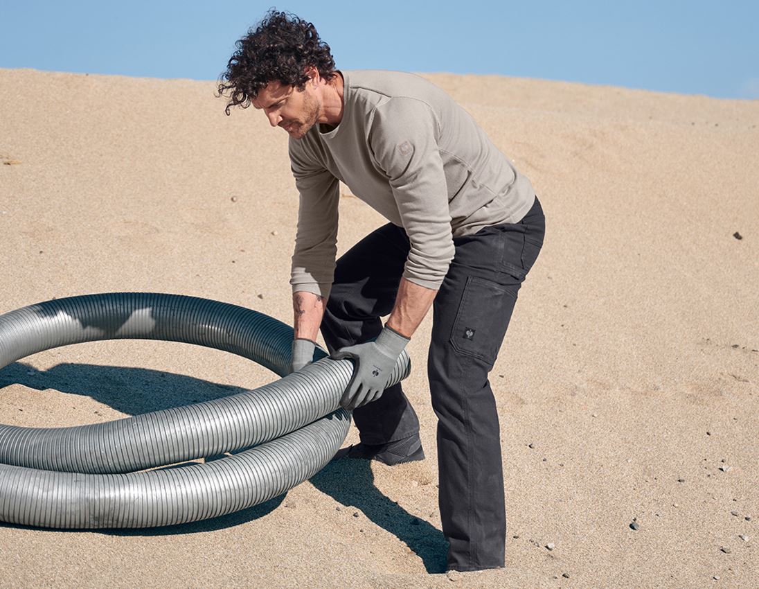 Strickpullover e.s.iconic