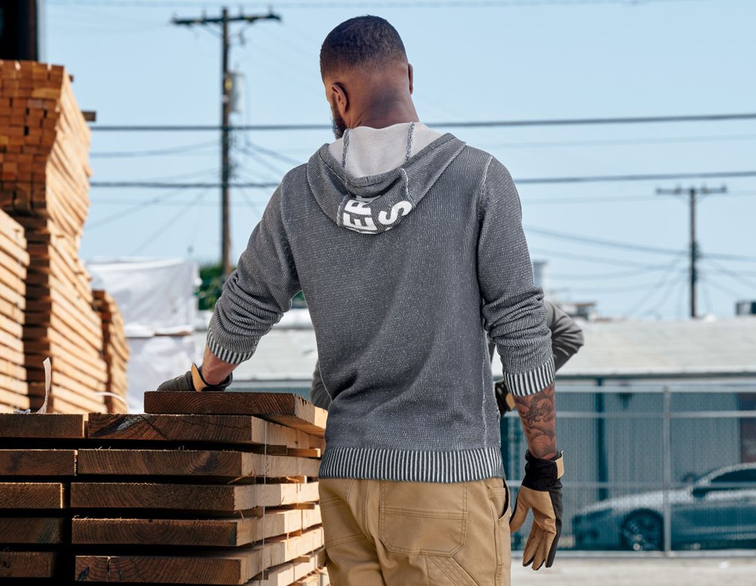 Strickhoody e.s.iconic