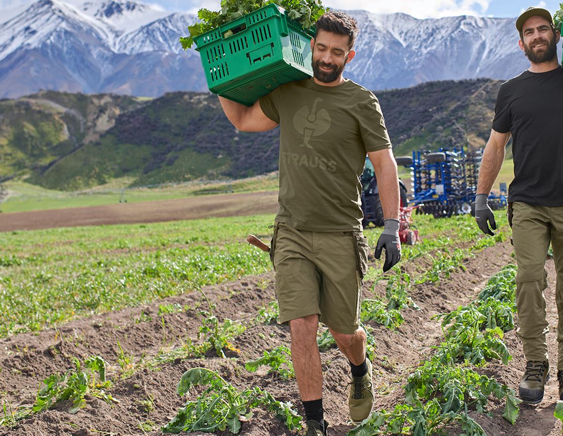 T-Shirt e.s.concrete