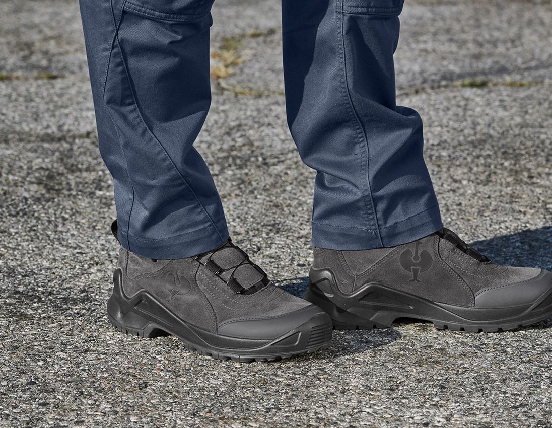 O2 Berufsschuhe e.s. Apate II mid