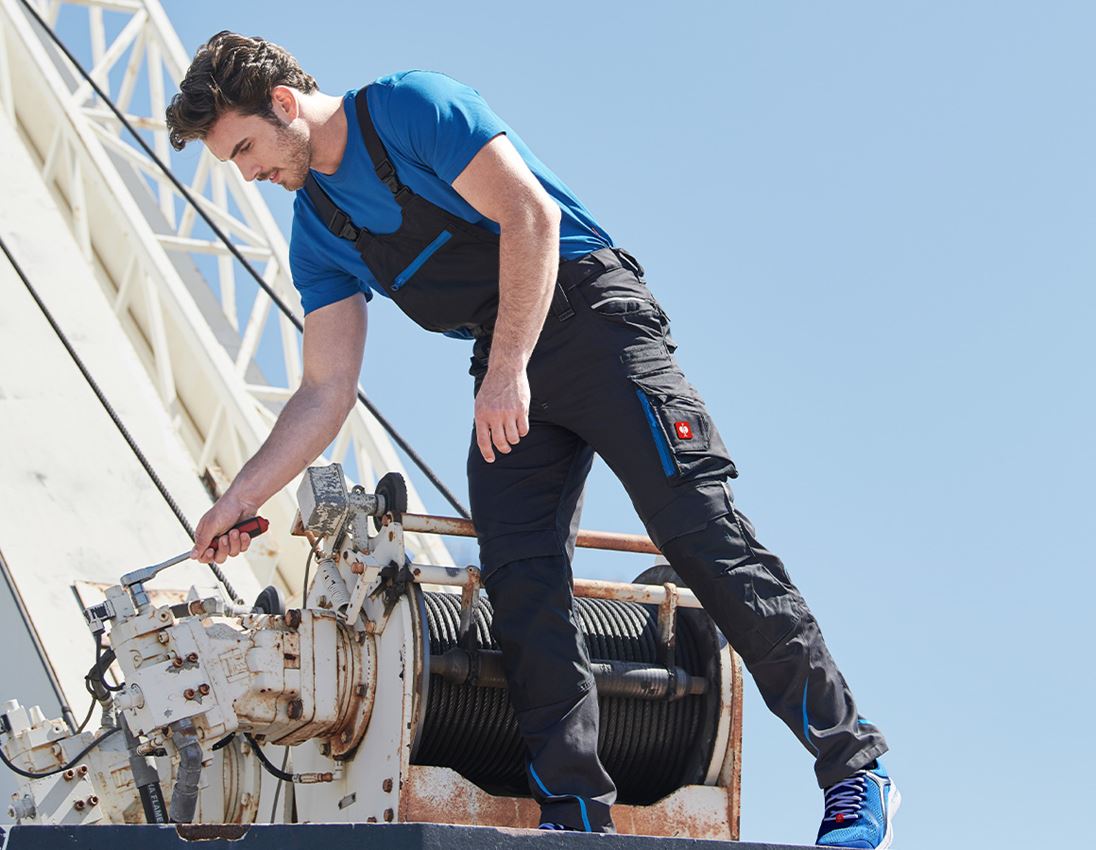 Latzhose e.s.motion 2020