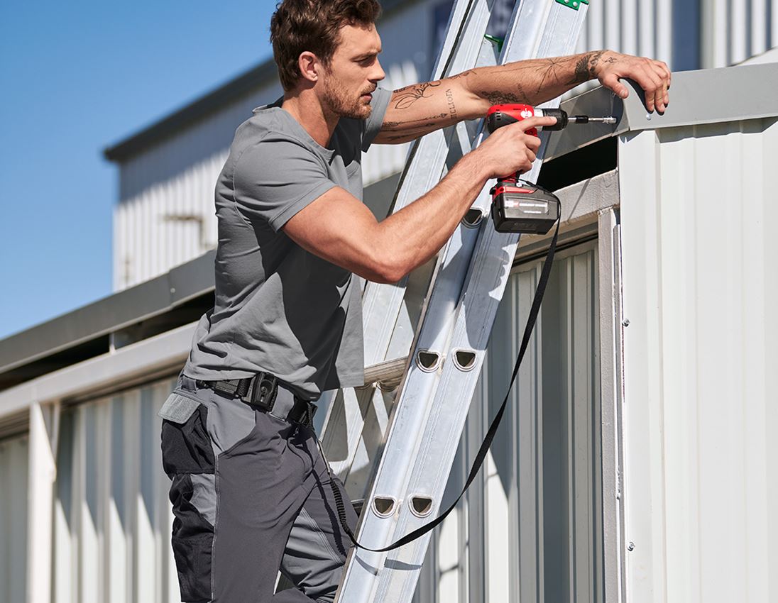 Power tool holder e.s.tool concept