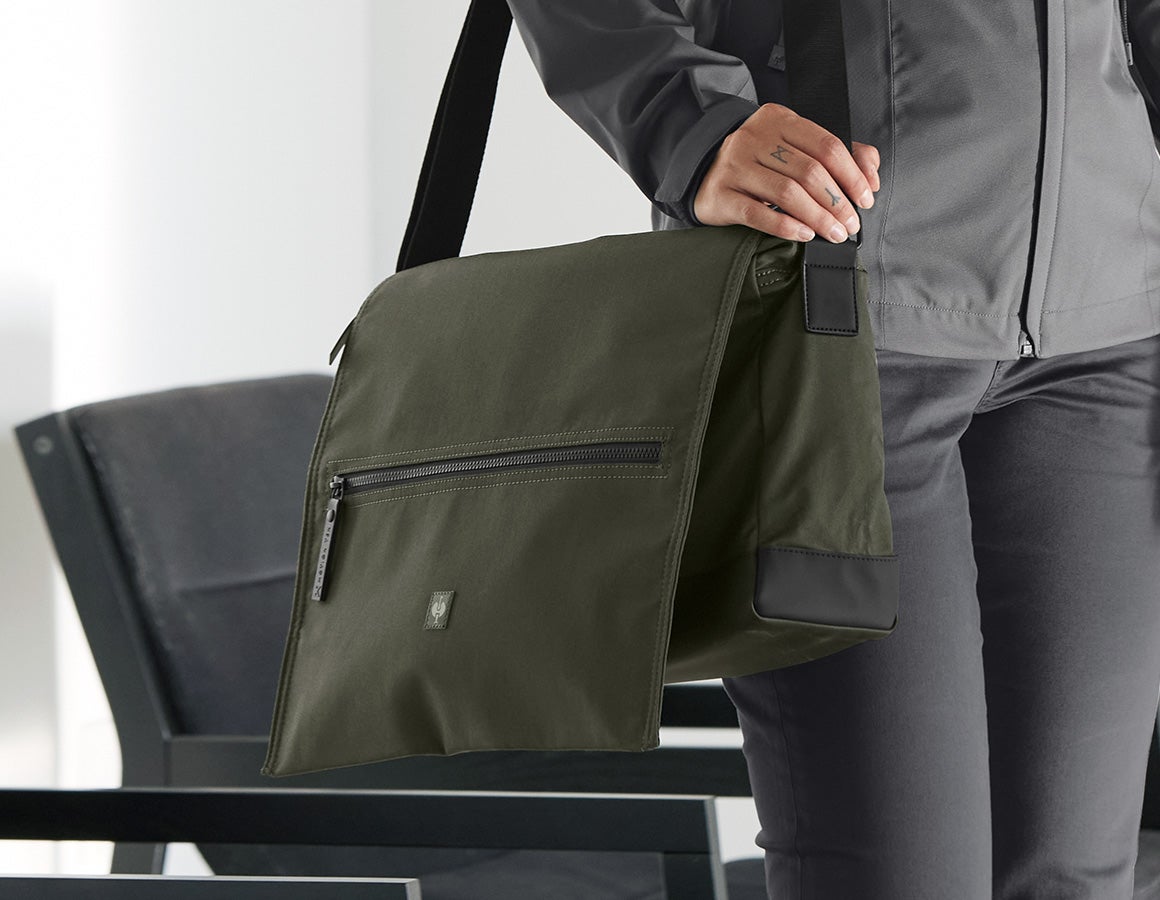 Messenger Bag e.s.motion ten