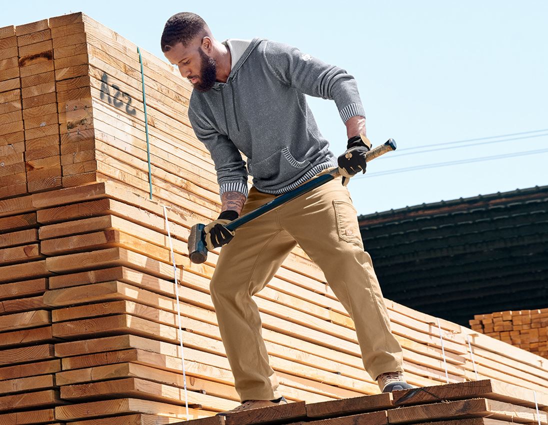 Strickhoody e.s.iconic