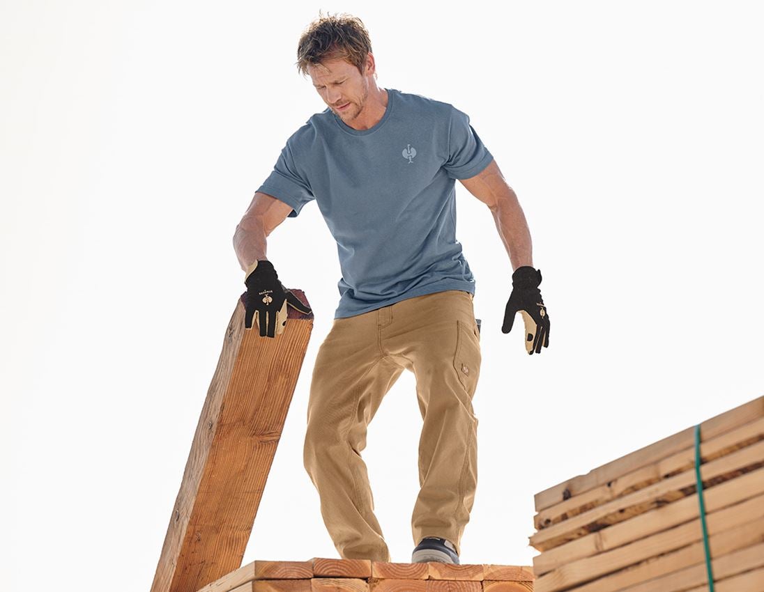 T-Shirt heavy e.s.iconic