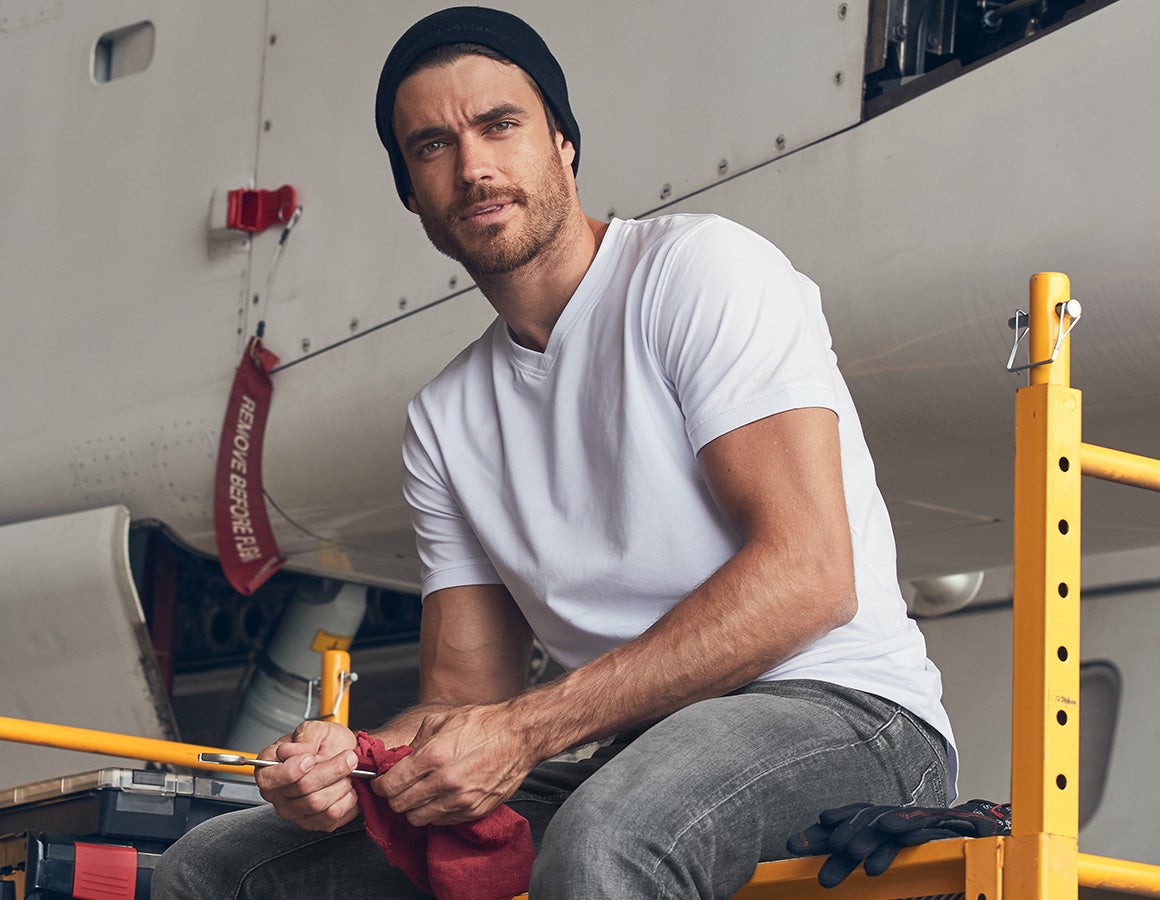 e.s. T-Shirt cotton stretch V-Neck