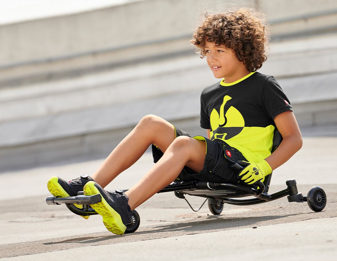 Short e.s.motion 2020, Kinder