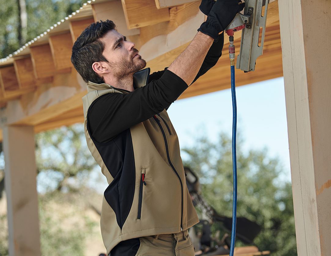 Softshell Weste dryplexx® softlight