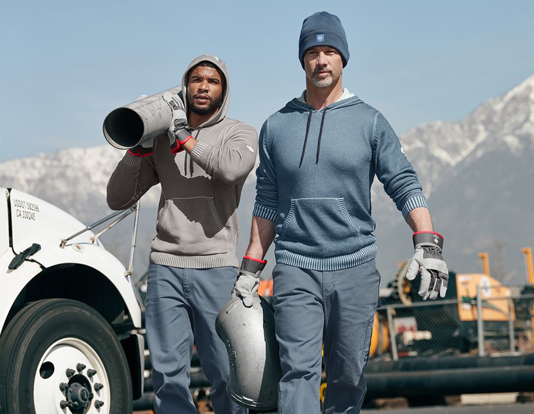 Strickhoody e.s.iconic