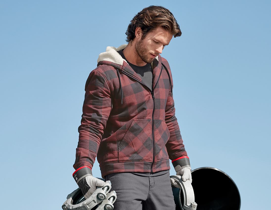 Karo-Kapuzenjacke e.s.iconic