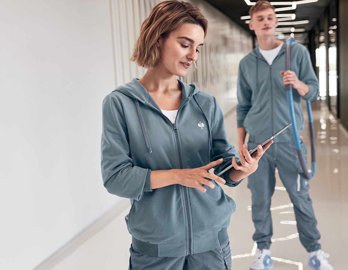 Kapuzensweatjacke e.s.motion ten, Damen