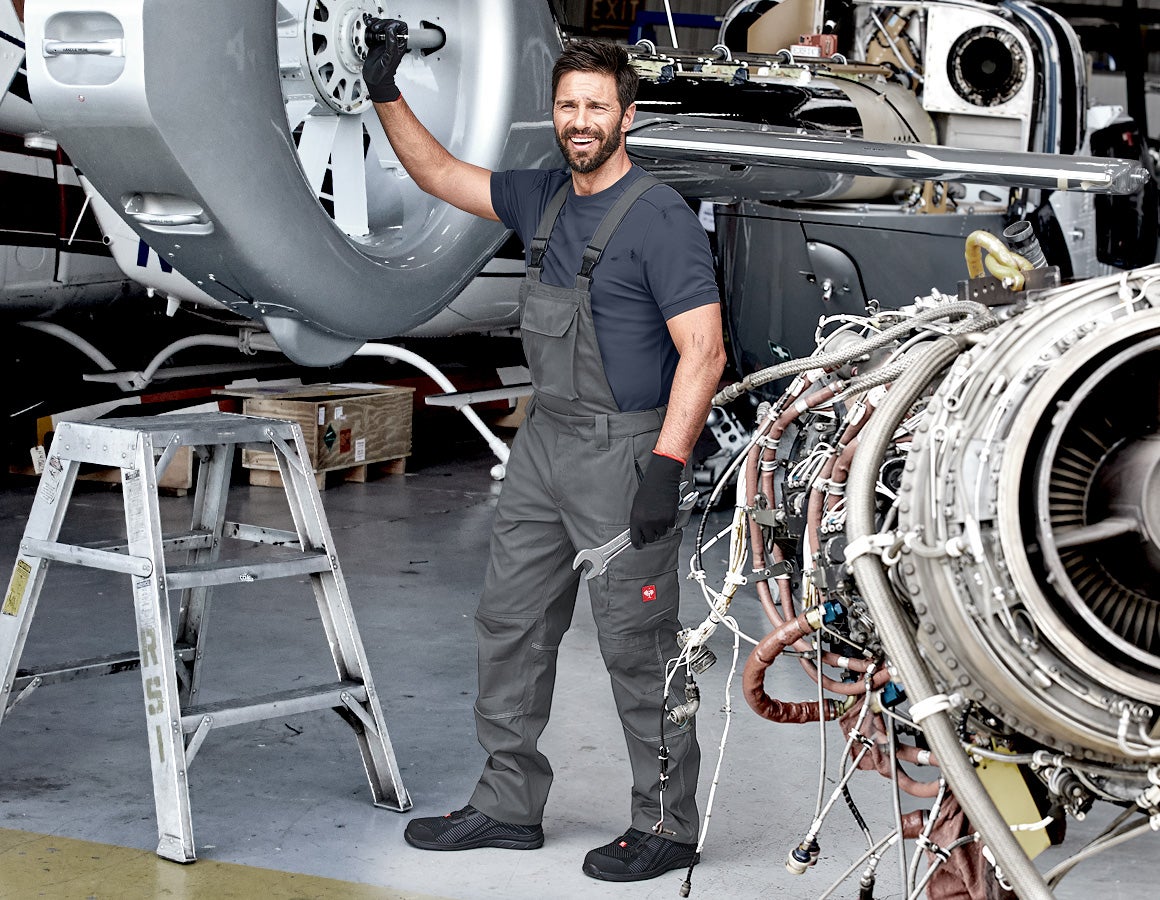 Latzhose e.s.industry