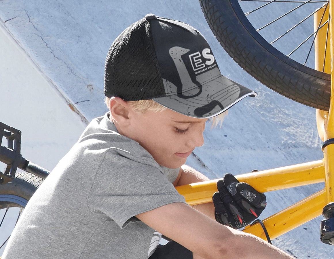 Cap e.s.motion, Kinder