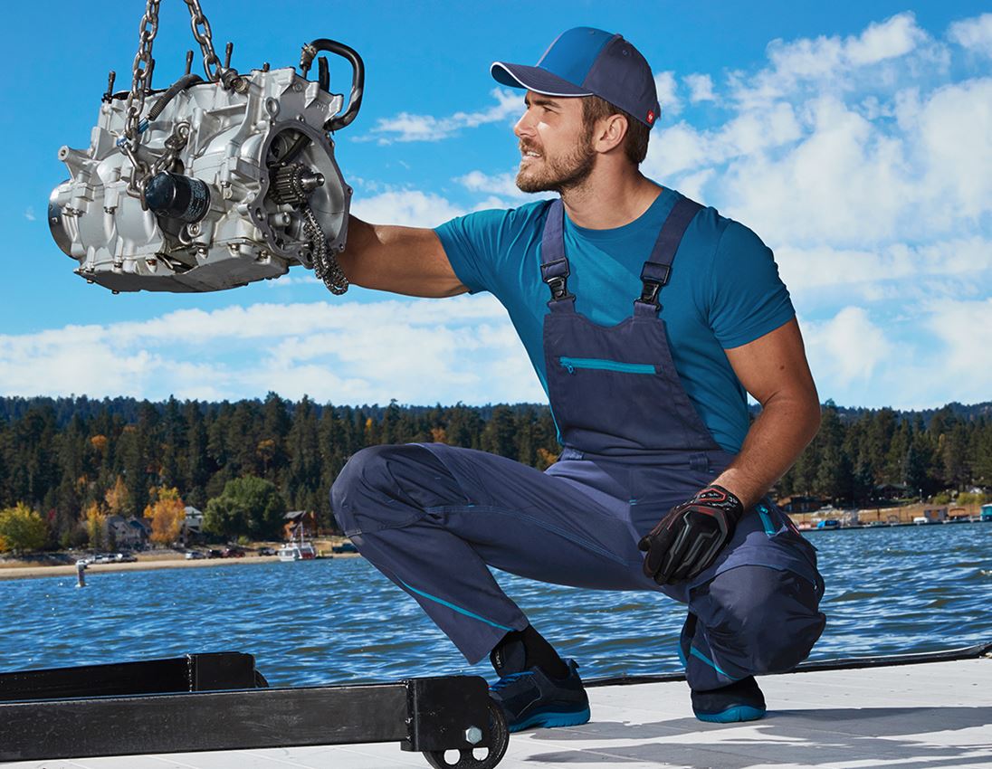 Latzhose e.s.motion 2020